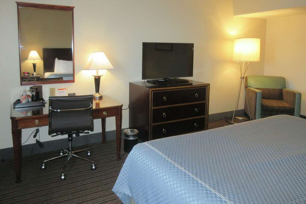 Inn At The Highland Denver Downtown Room photo